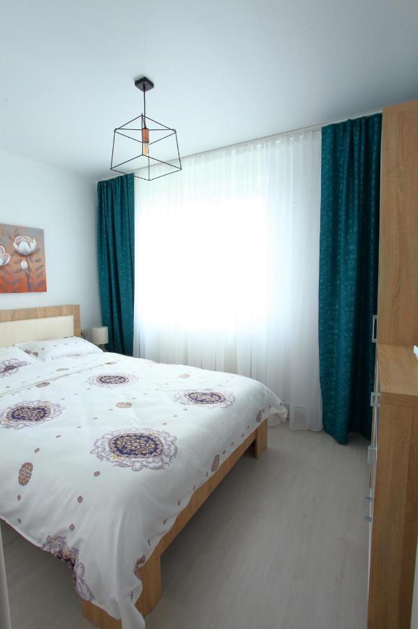 Apartament Delora View Bumbesti-Jiu Exterior photo